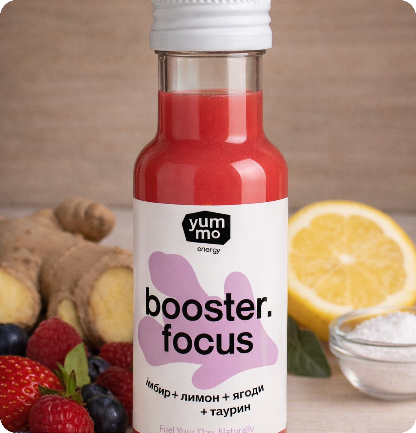Імбирний шот з ягодами і таурином